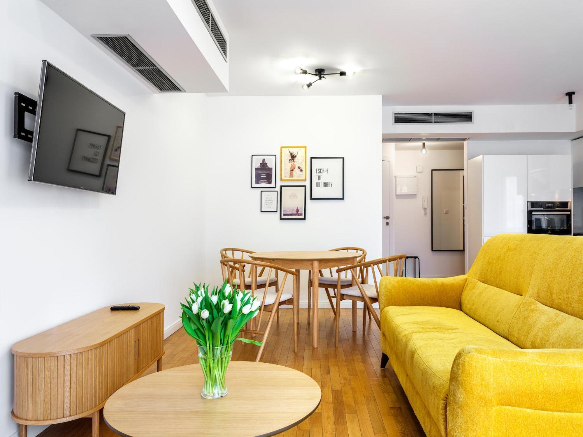 Modern Central Apartment W. Parking By Tyzenhauz 克拉科夫 外观 照片